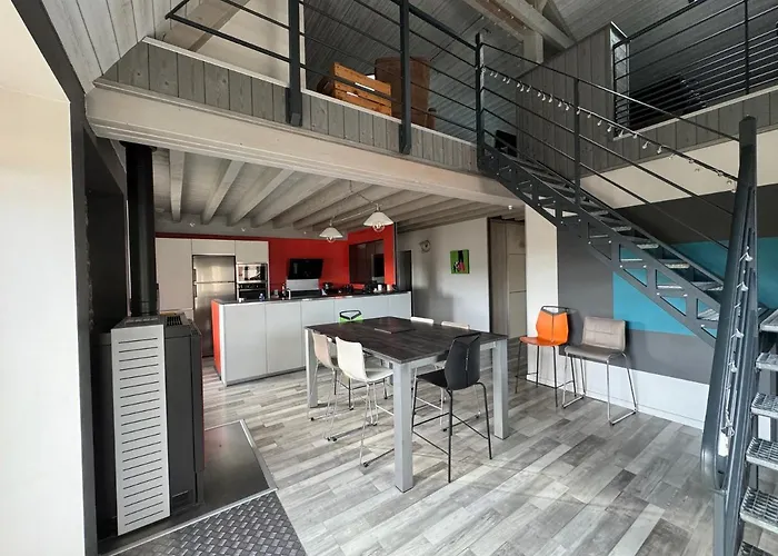 Duplex Avec Poele A Granules Et Garage A Motos